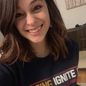 Meet your Posher, Monica